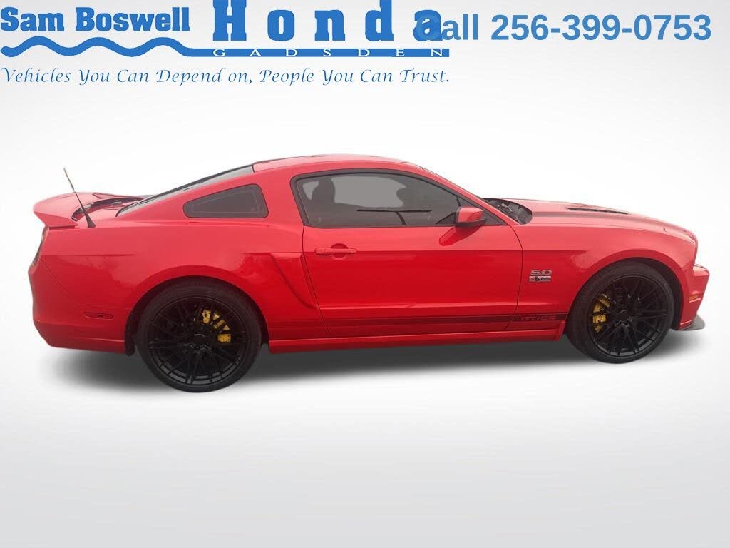 2013 Ford Mustang GT Premium Coupe RWD