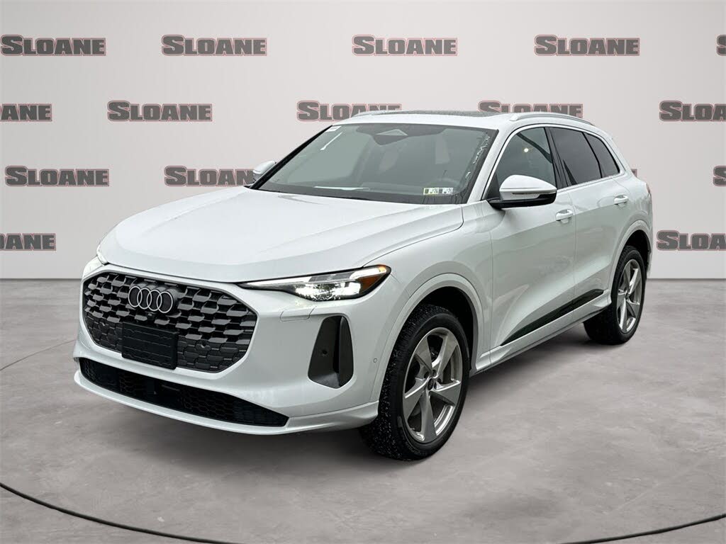 2025 Audi Q5 quattro Premium Plus 40 TFSI