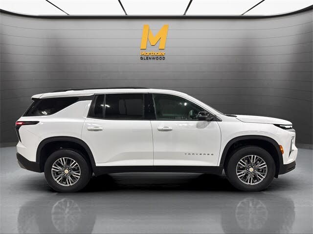 2025 Chevrolet Traverse LT AWD