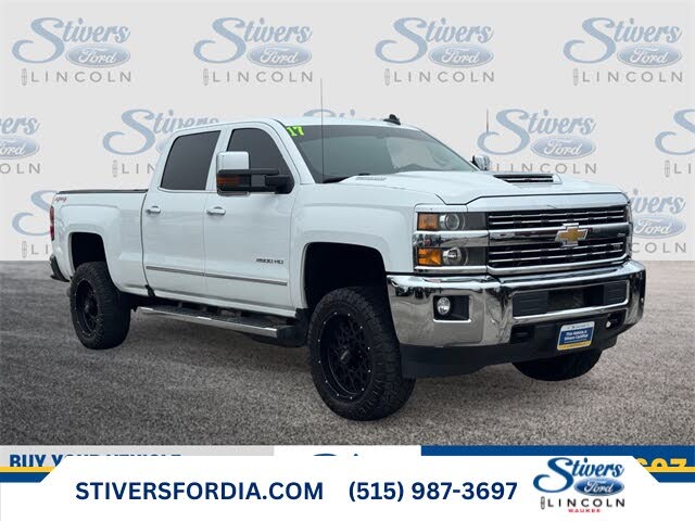 2017 Chevrolet Silverado 2500HD LTZ Crew Cab 4WD