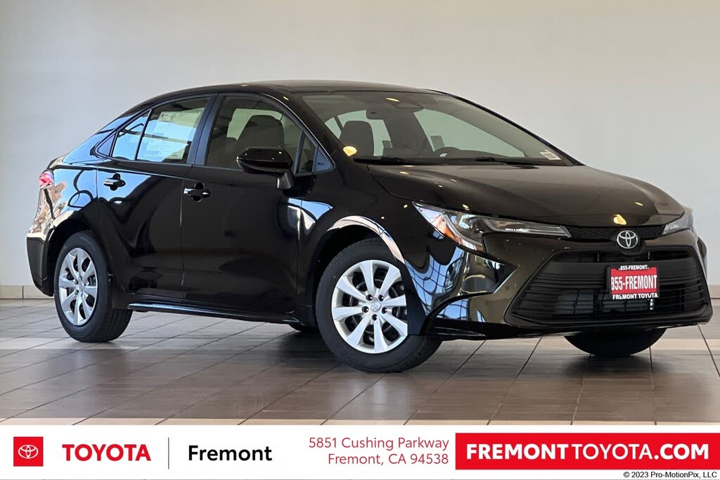 2026 Toyota Corolla LE FWD
