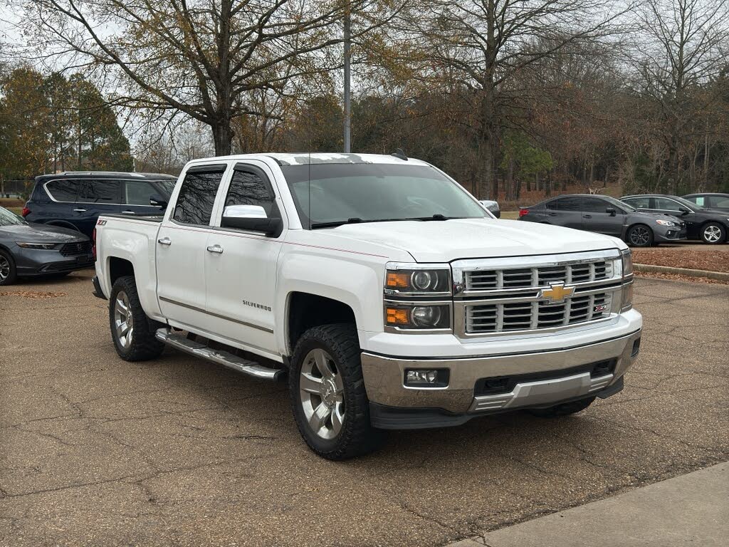 2015 Chevrolet Silverado 1500 LTZ Crew Cab 4WD
