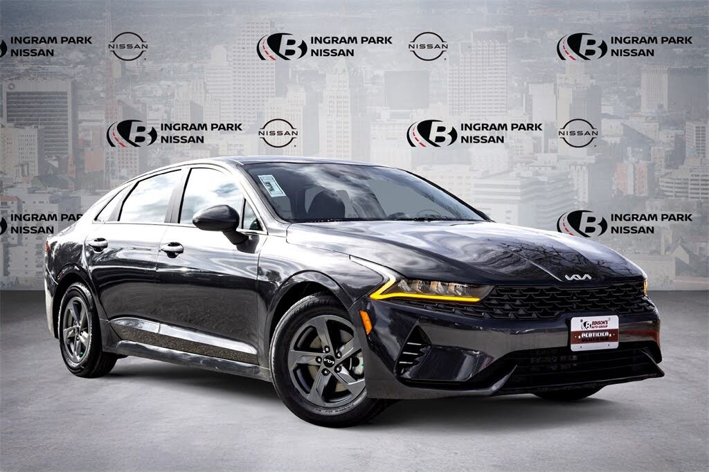 2023 Kia K5 LXS FWD