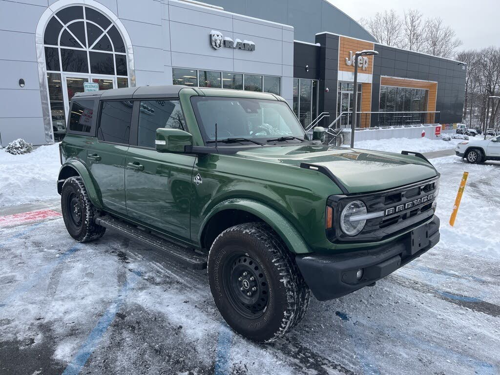 2023 Ford Bronco Outer Banks Advanced 4-Door 4WD