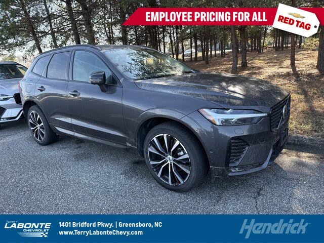 2025 Volvo XC60 B5 Plus Dark Theme AWD