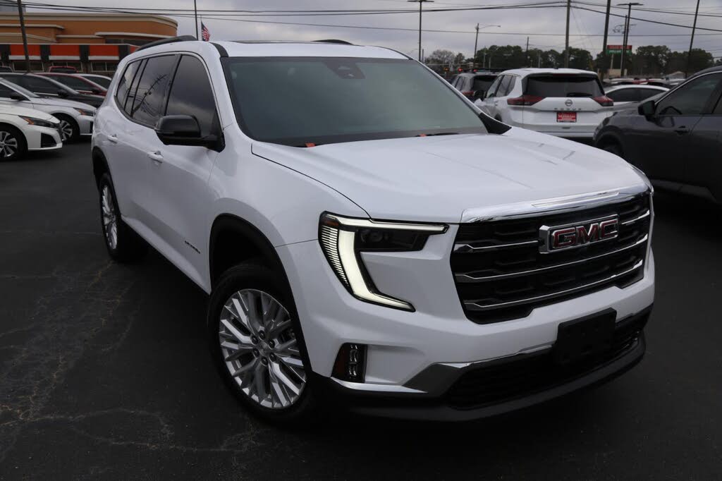 2024 GMC Acadia Elevation FWD