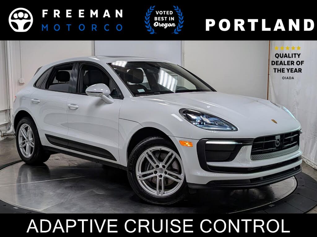 2025 Porsche Macan AWD