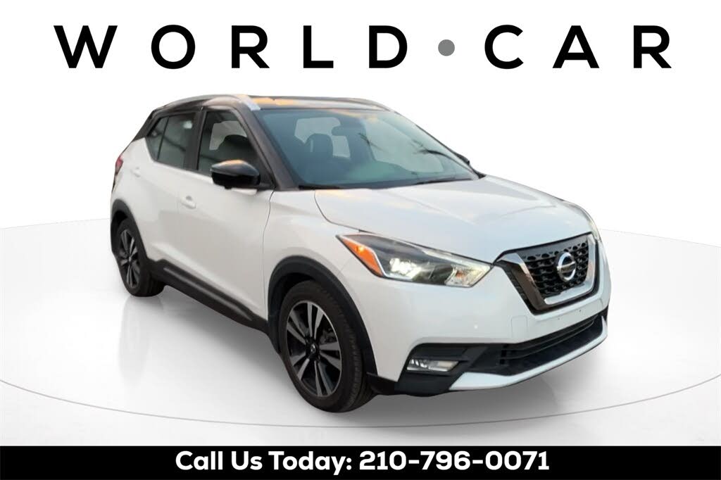 2019 Nissan Kicks SR FWD