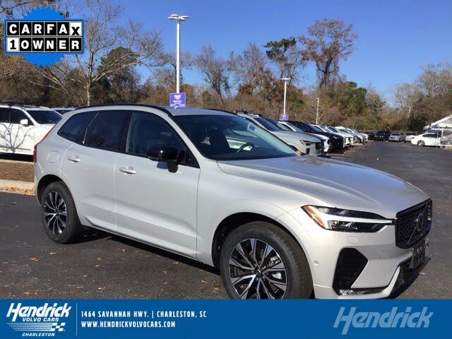 2025 Volvo XC60 B5 Plus Dark Theme AWD