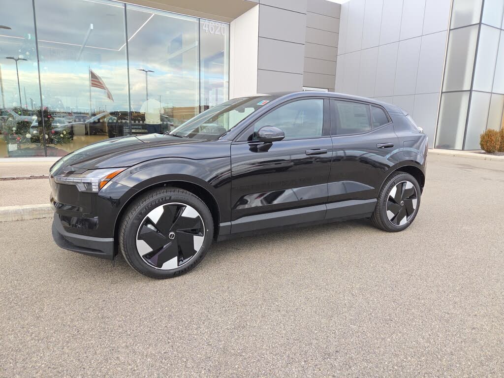 2025 Volvo EX30 Twin Plus eAWD