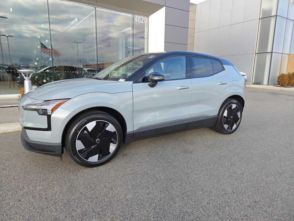 2026 Volvo EX30 Twin Plus eAWD