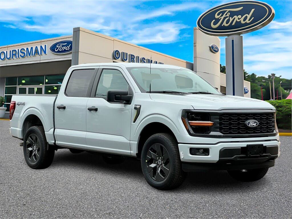2025 Ford F-150 STX 4dr SuperCrew 4WD