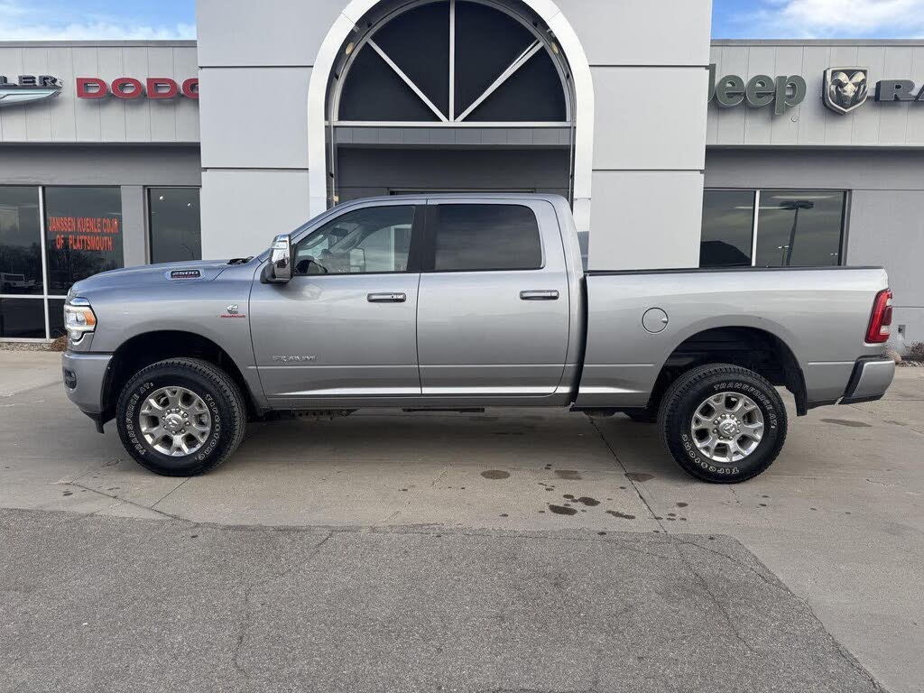 2024 RAM 2500 Laramie Crew Cab 4WD