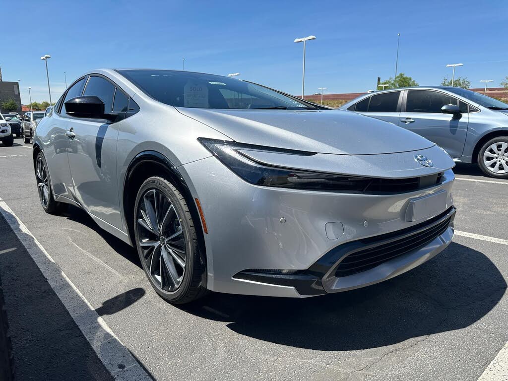 2026 Toyota Prius XLE FWD