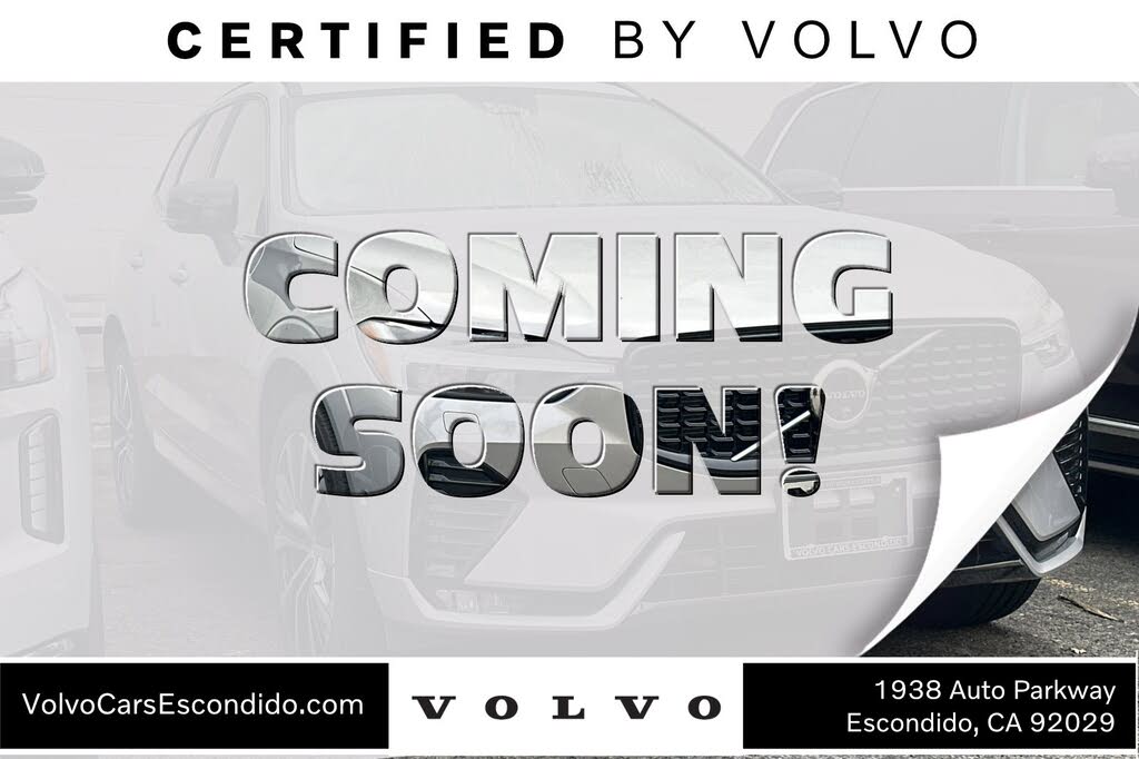 2025 Volvo XC60 B5 Plus Dark Theme AWD
