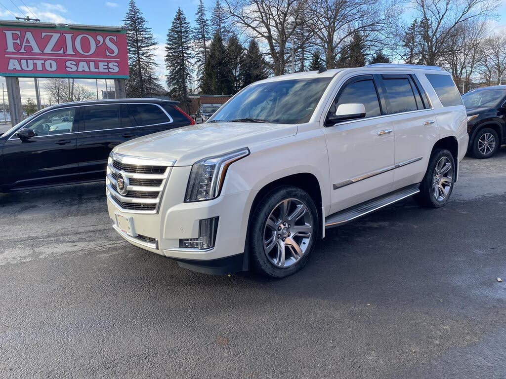 2015 Cadillac Escalade Luxury 4WD