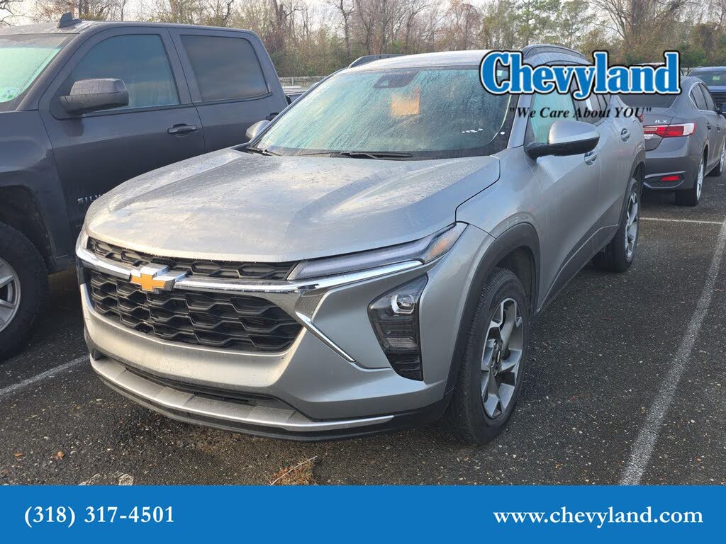 2025 Chevrolet Trax LT FWD