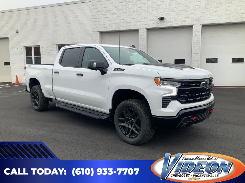 2026 Chevrolet Silverado 1500 LT Trail Boss Crew Cab 4WD