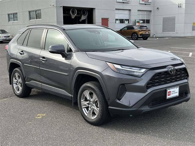 2023 Toyota RAV4 XLE AWD