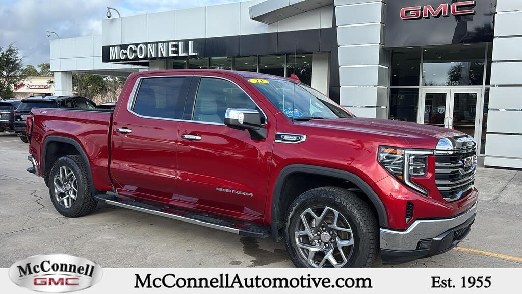 2023 GMC Sierra 1500 SLT Crew Cab 4WD