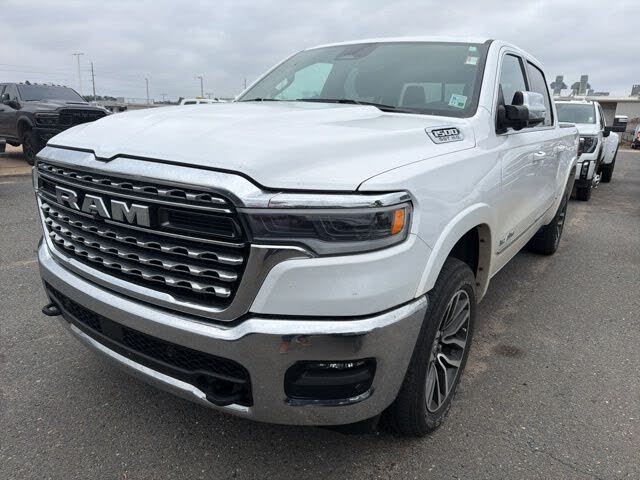 2025 RAM 1500 Limited Crew Cab 4WD