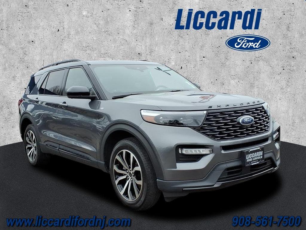 2022 Ford Explorer ST-Line AWD