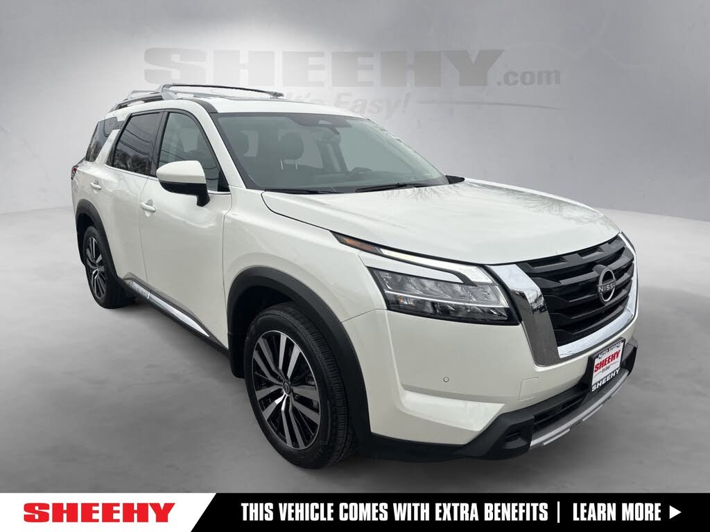 2024 Nissan Pathfinder Platinum FWD