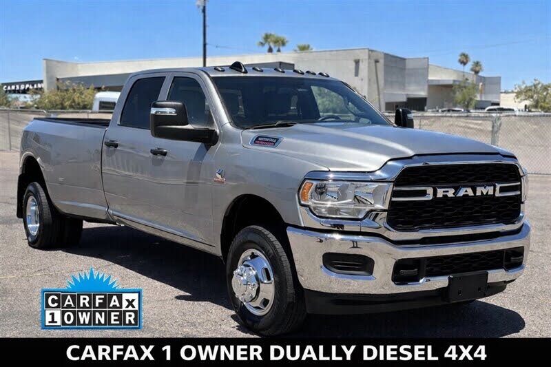 2023 RAM 3500 Tradesman Crew Cab LB DRW 4WD