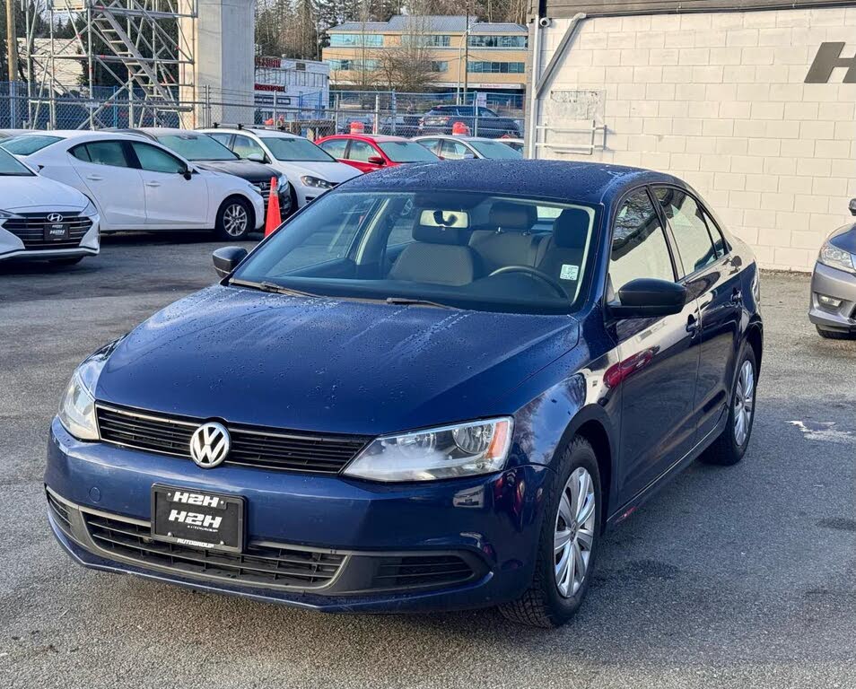 Volkswagen Jetta Base 2011