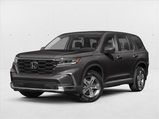 2023 Honda Pilot EX-L AWD with Captains Chairs