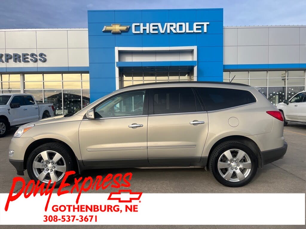 2010 Chevrolet Traverse LTZ FWD