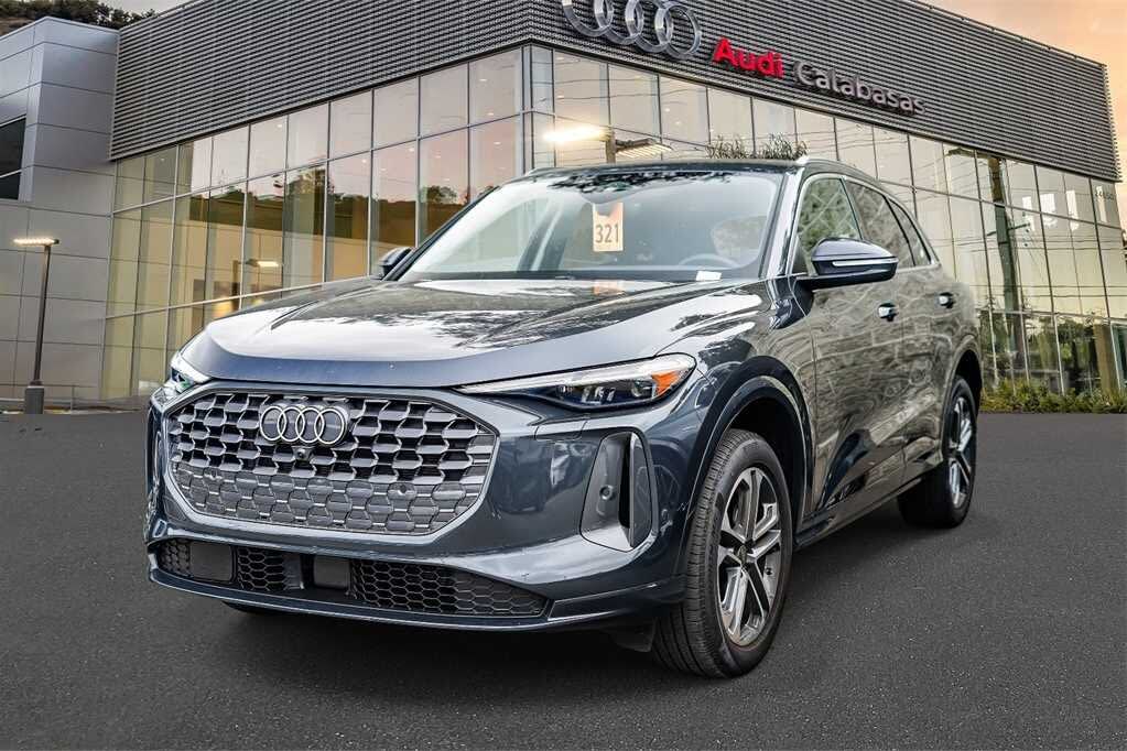2025 Audi Q5 quattro Premium Plus 40 TFSI