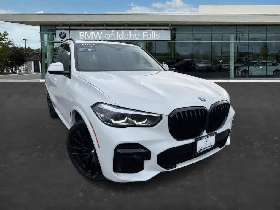 2023 BMW X5 xDrive40i AWD