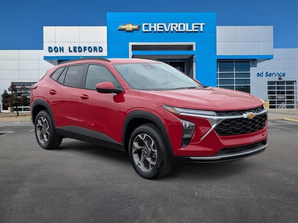 2026 Chevrolet Trax LT FWD