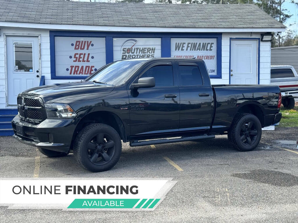 2018 RAM 1500 Express Quad Cab 4WD