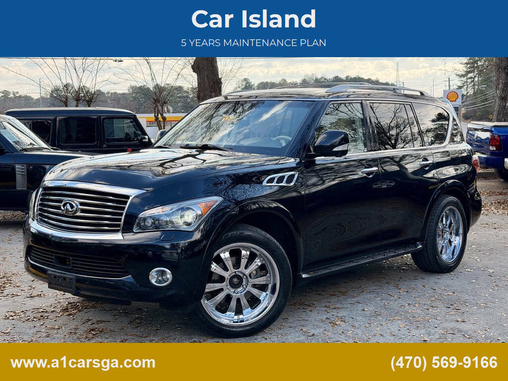 2011 INFINITI QX56 4WD with Split Bench Seat Package