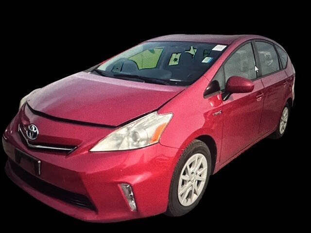 2013 Toyota Prius v Two FWD