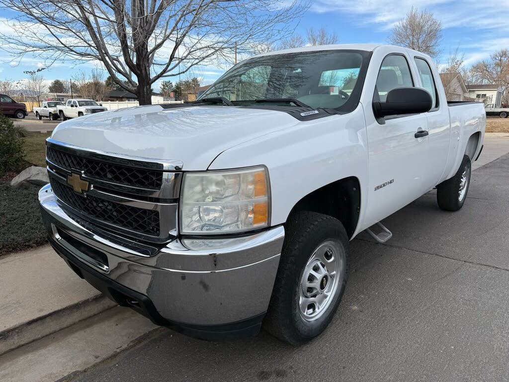 2011 Chevrolet Silverado 2500HD Work Truck Extended Cab 4WD