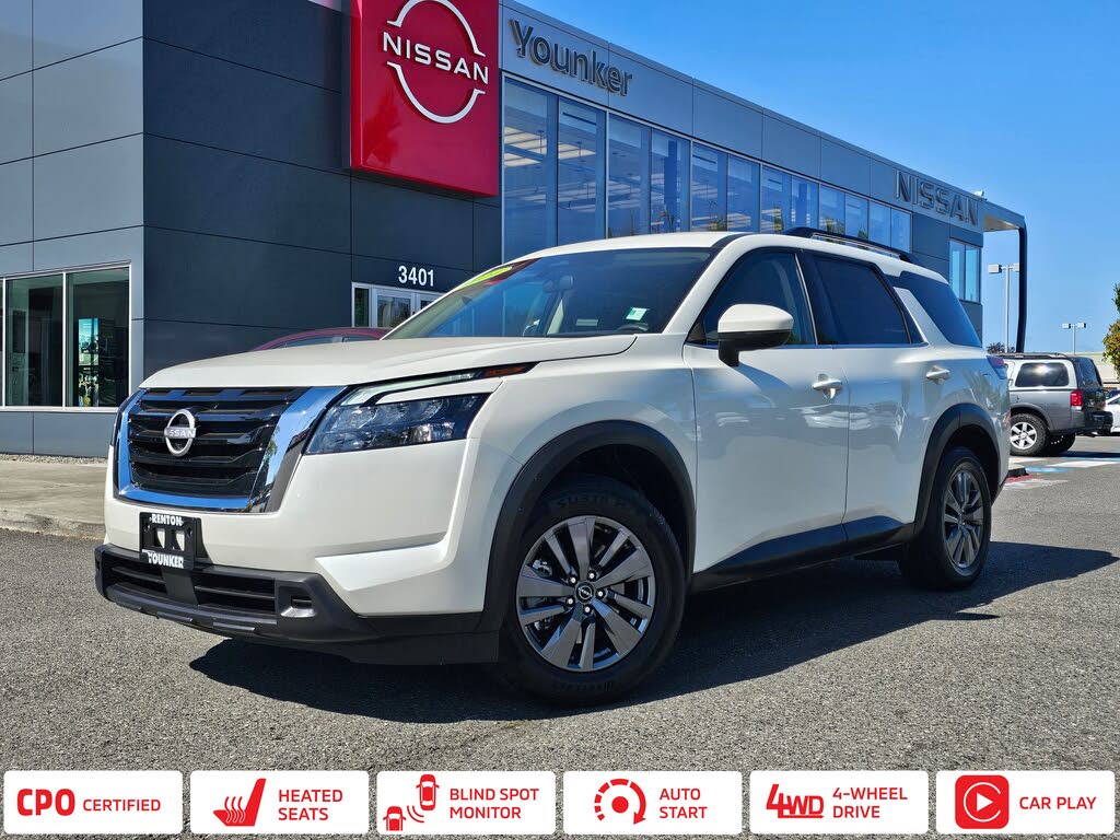 2024 Nissan Pathfinder SV 4WD