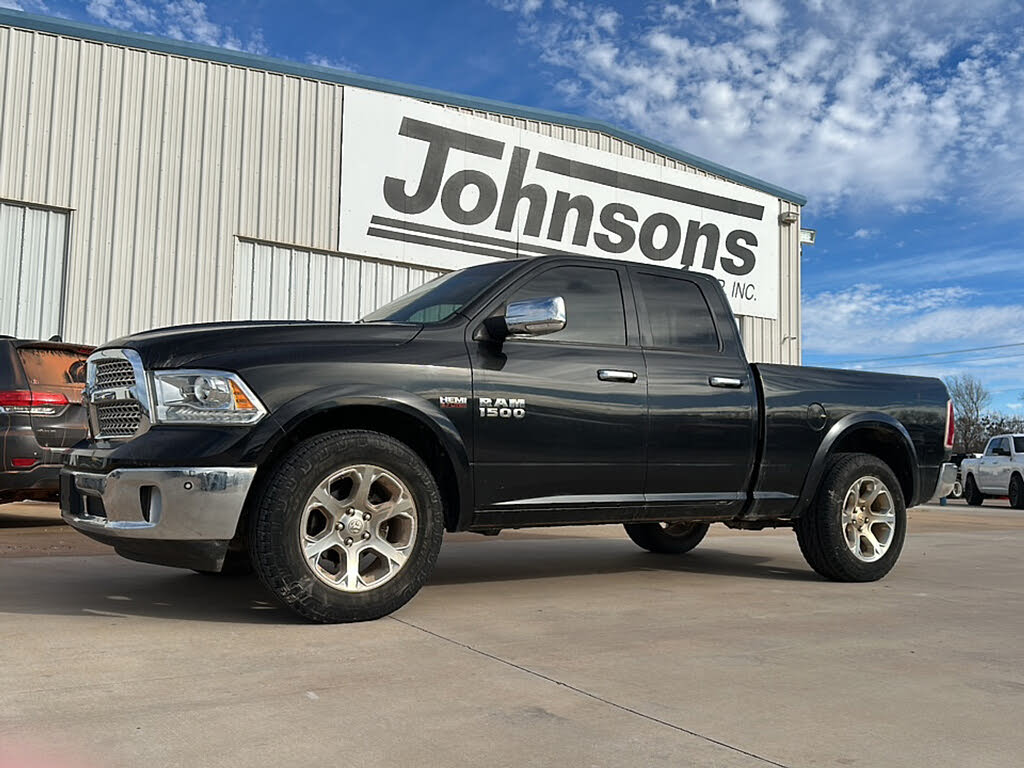 2016 RAM 1500 Laramie Quad Cab 4WD