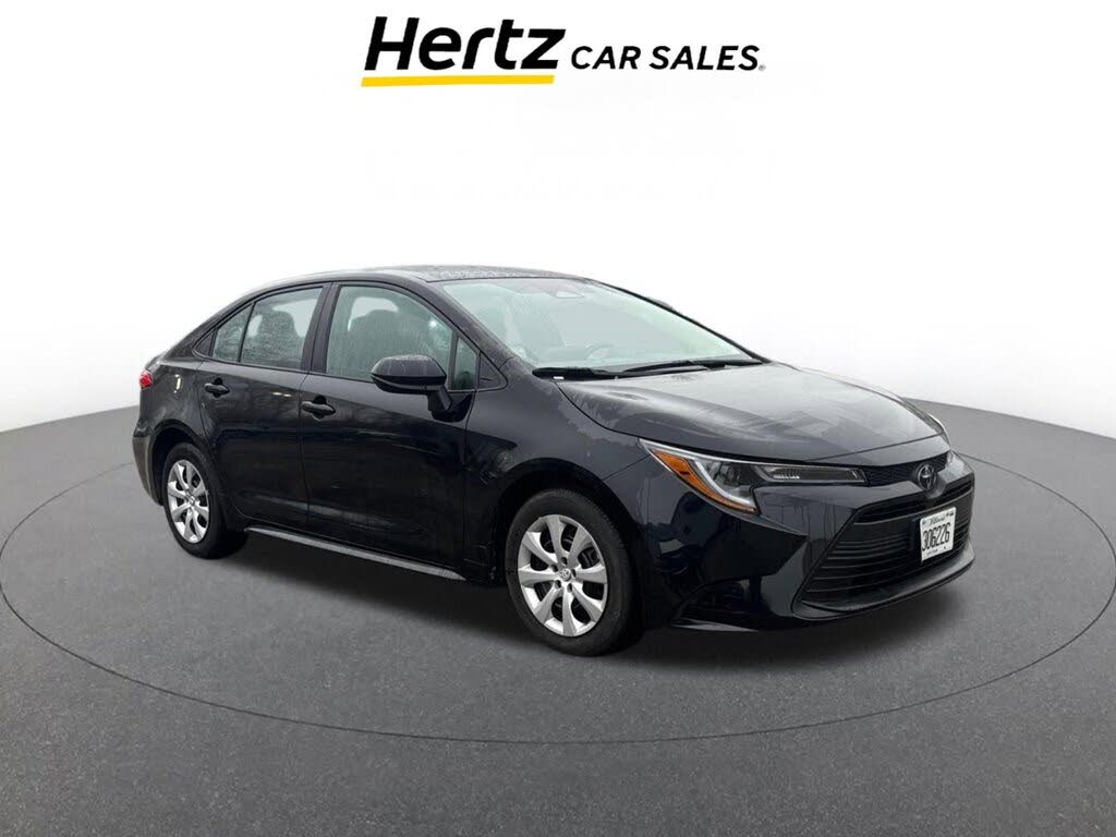 2025 Toyota Corolla LE FWD