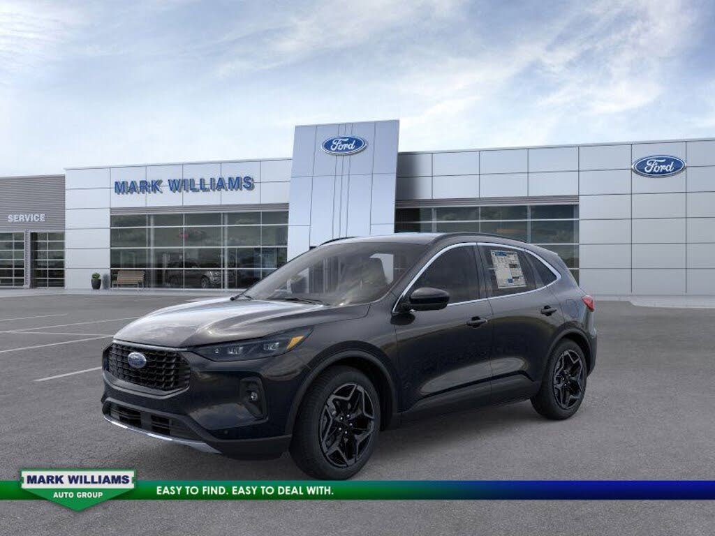 2026 Ford Escape Platinum AWD