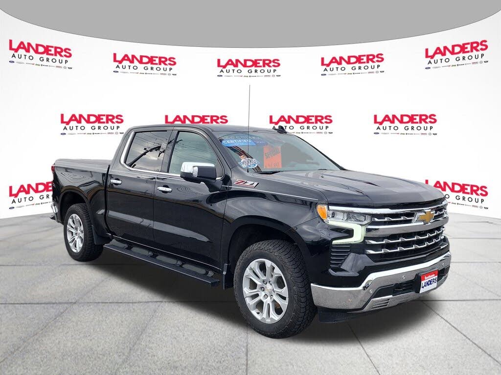 2022 Chevrolet Silverado 1500 LTZ Crew Cab 4WD