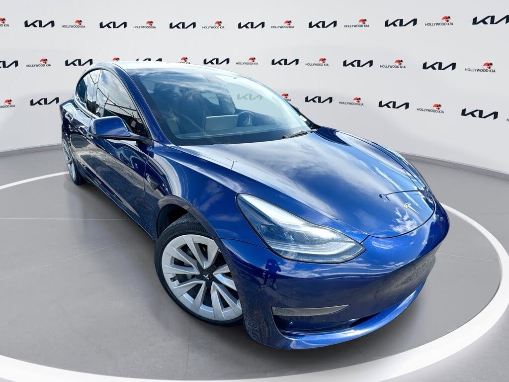 2022 Tesla Model 3 RWD