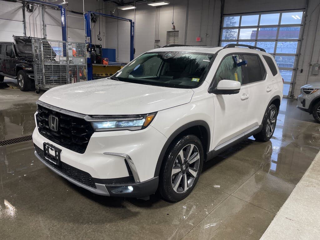 2025 Honda Pilot Elite AWD
