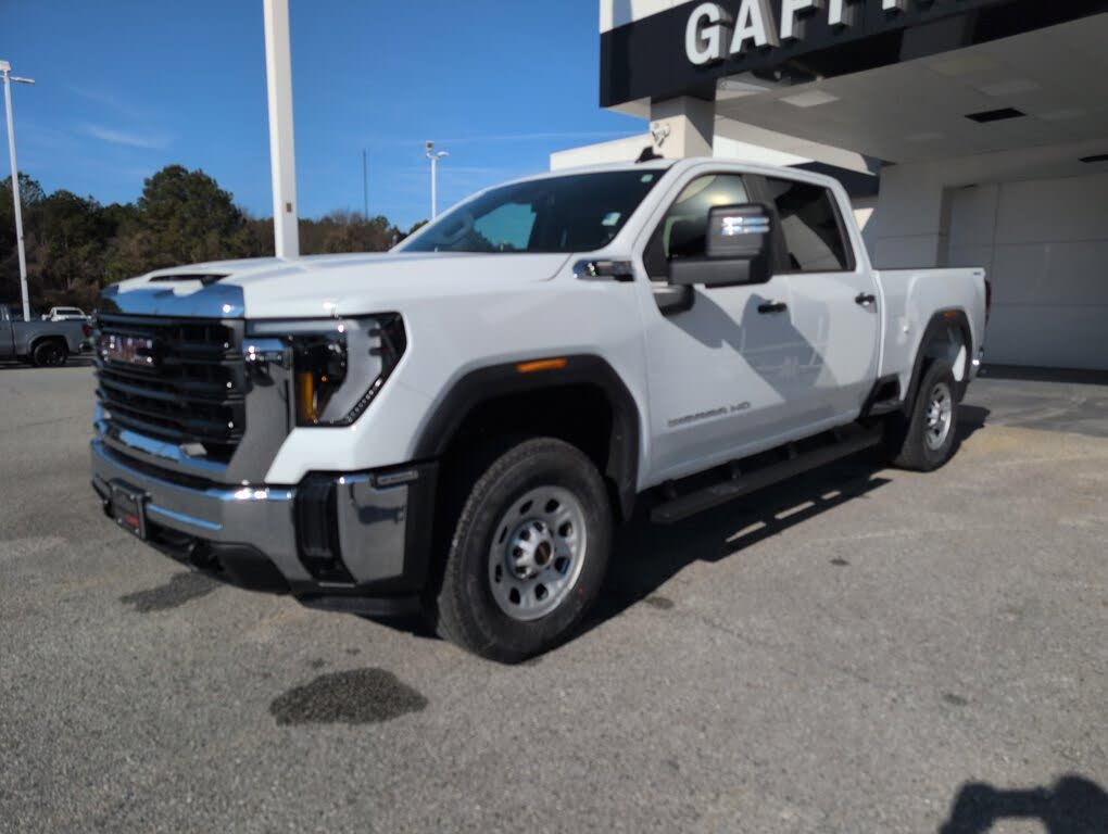 2026 GMC Sierra 2500HD Pro Crew Cab 4WD