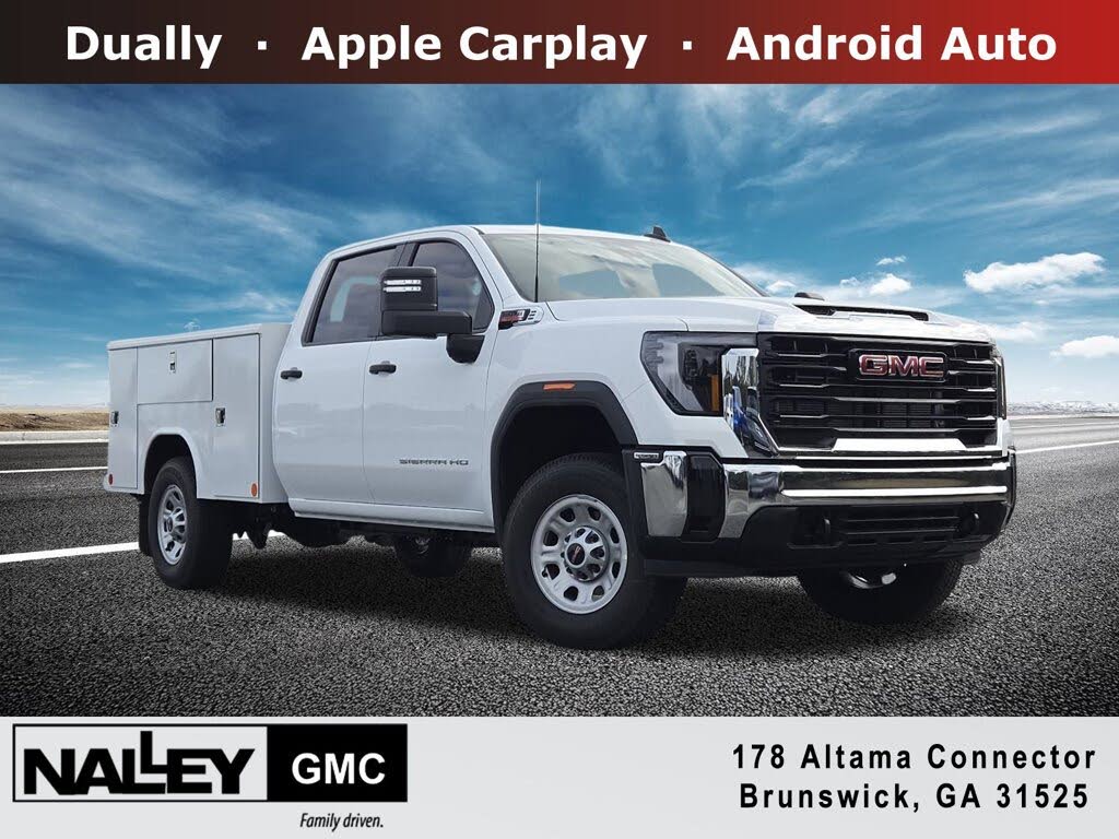 2026 GMC Sierra 3500HD Chassis Pro Crew Cab 4WD