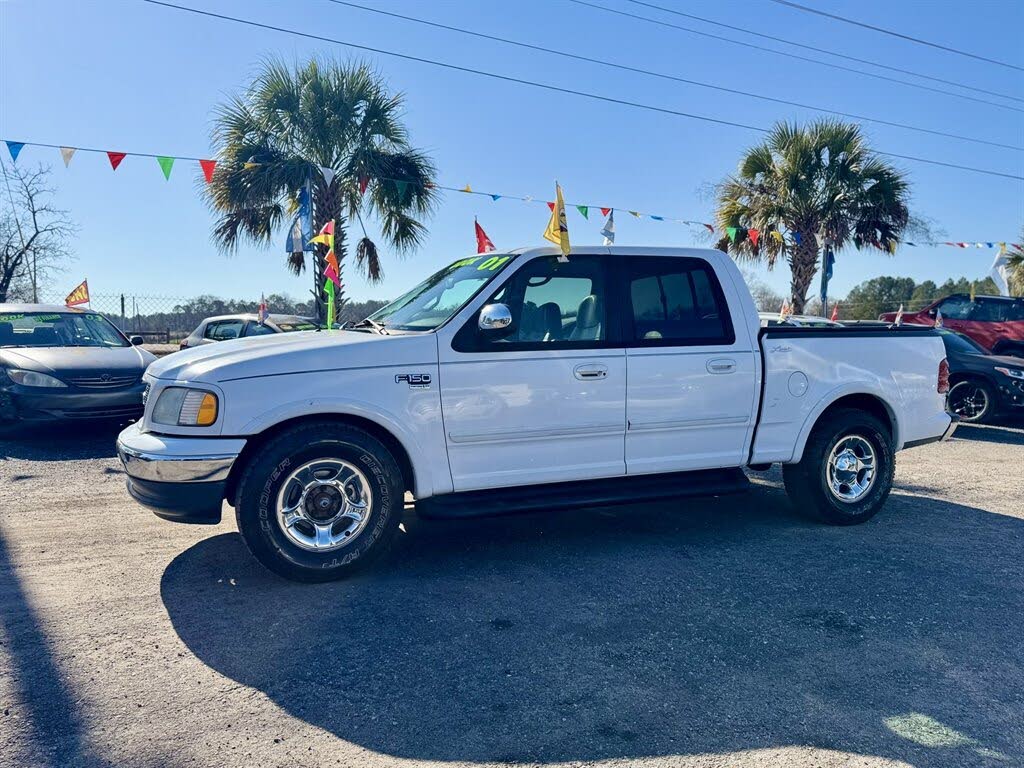 2001 Ford F-150 Lariat Crew Cab SB