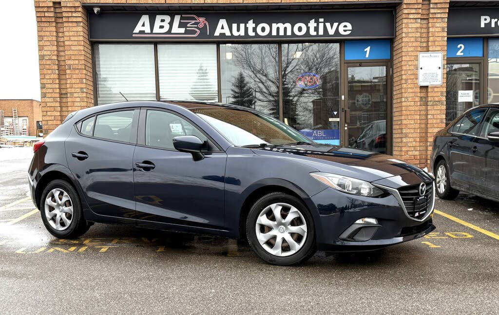 2015 Mazda MAZDA3 i Sport Hatchback