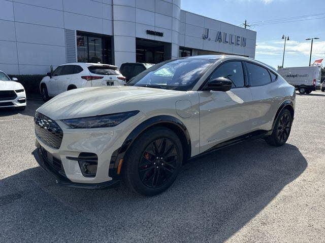 2025 Ford Mustang Mach-E Premium RWD